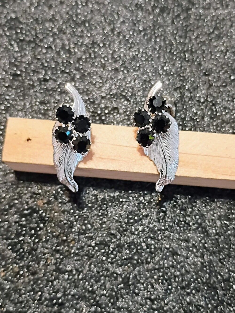 Vintage Clip-on Earrings